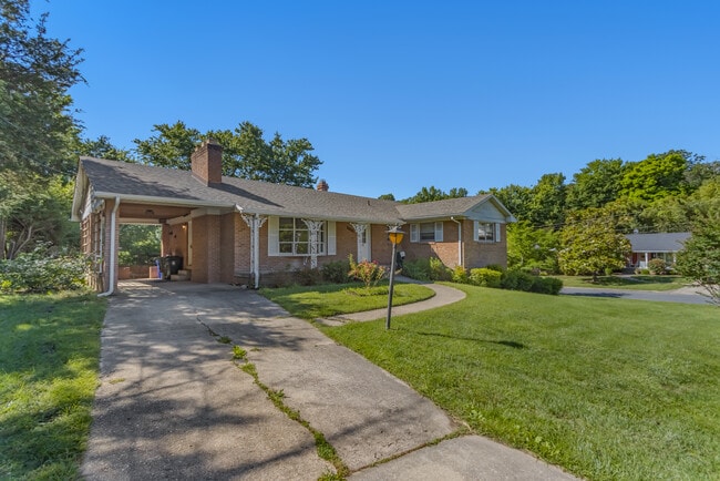 Photo - 3401 Marlbrough Ct