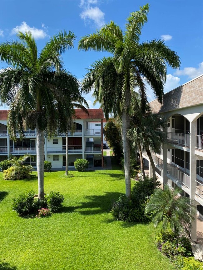 Photo - 581 Blue Heron Dr Unidad 311-B Rental