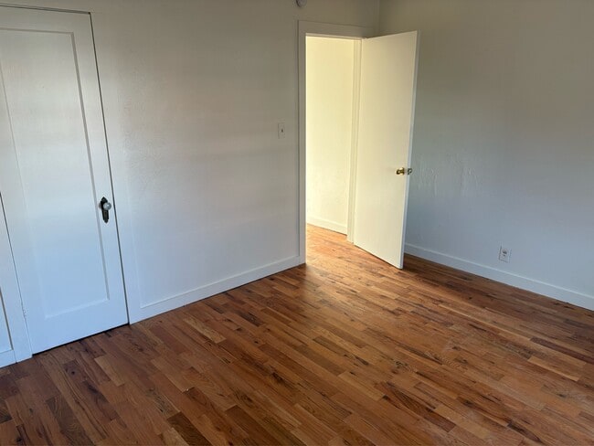 Photo - 115 S 8th St