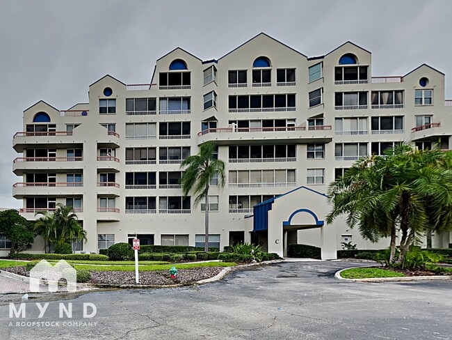 Building Photo - 2333 Feather Sound Dr Rental