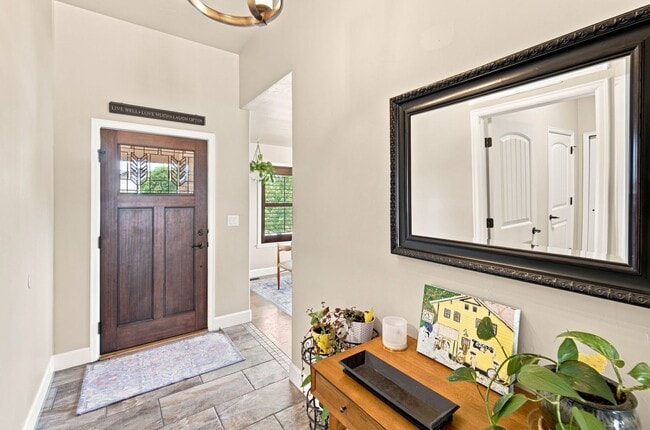12441 Woodruff Dr