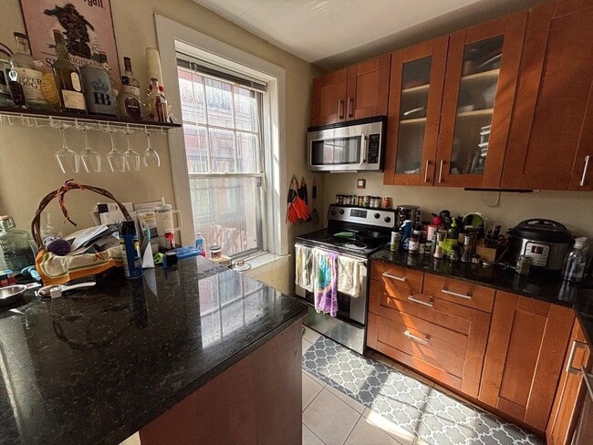 Photo - 288 Cambridge St Unidad 8