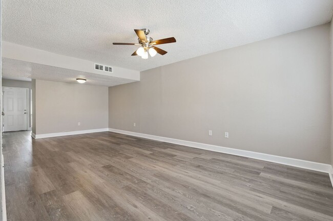 Photo - Beautifully Updated 2BR/1.5BA Altamonte Springs Townhome with Modern Finishes