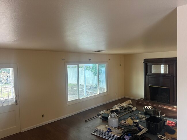 Photo - 1431 Hoag Ave