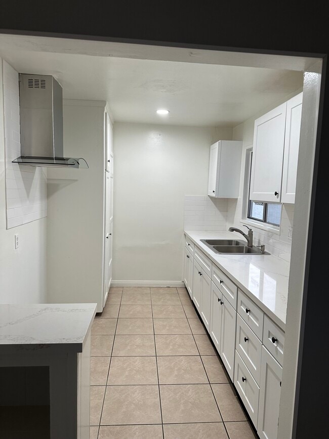 Photo - 4170 Redondo Beach Blvd Unit C