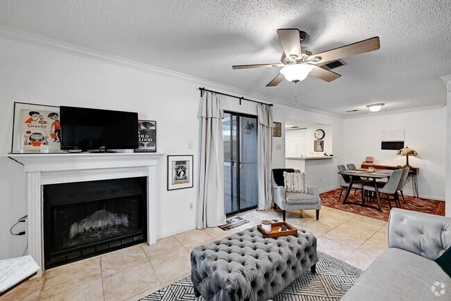 Building Photo - 7635 Guadalupe St Unit 1002 Rental