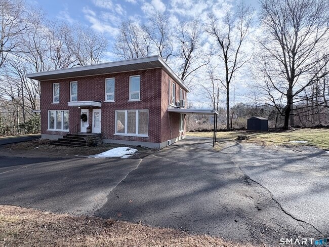 Photo - 80 Balaban Rd Unidad A/on Right