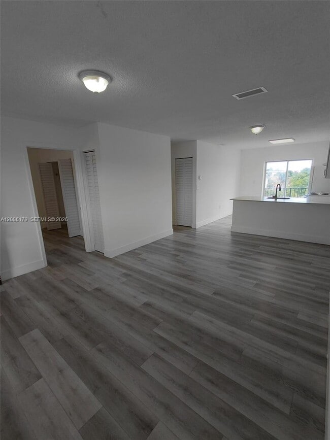 Building Photo - 5435 W 24th Ave Unit 78