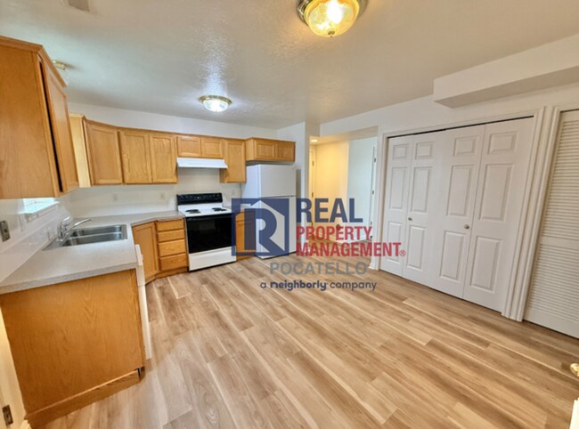 Photo - 3 Bedroom 1.5 Bath Apartment - 2 car garage