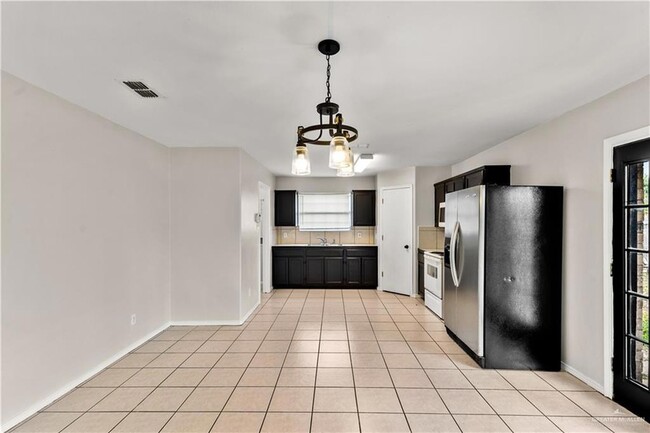 Photo - 4416 Thunderbird Ave