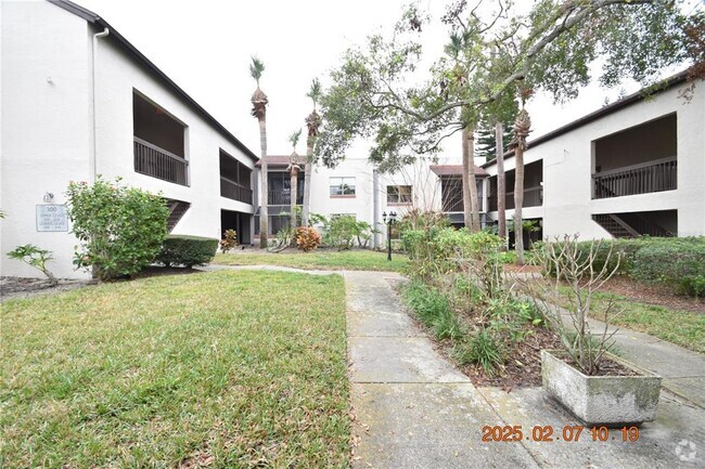 Building Photo - 2971 Estancia Blvd Unit 313 Rental