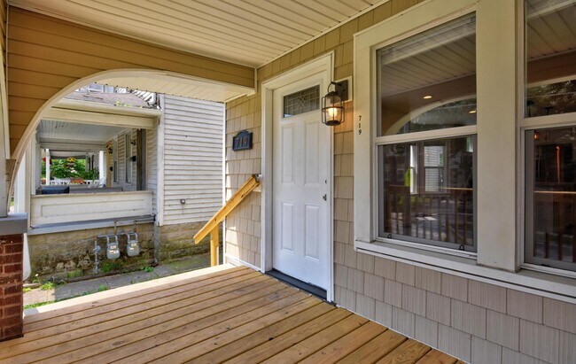 Photo - 719 Fairwood Ave