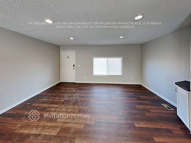 Photo - 15062 Kelly Pl