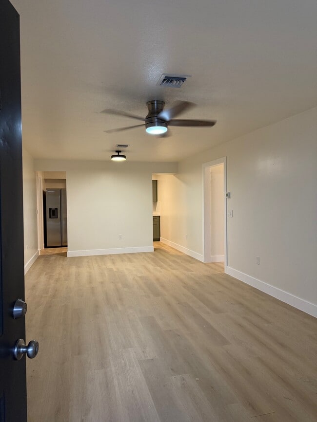 Photo - 1925 Forked Creek Dr