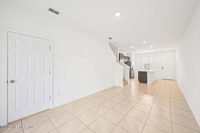 Photo - 4924 Earthshine Rd