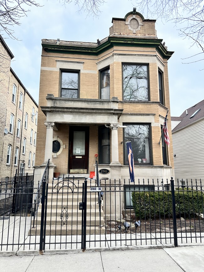 Building Photo - 2741 N Central Park Ave Unit 2