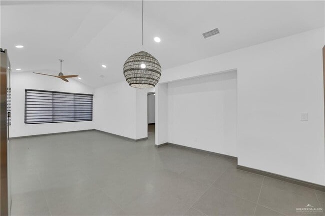 Photo - 12 East St Unit B