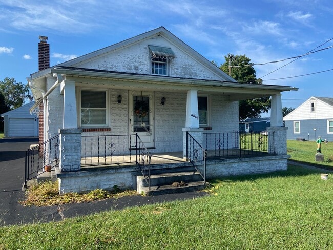 Building Photo - Single Family Home in Codorus Township