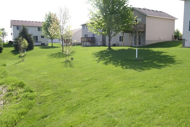 Photo - Beautiful 4 Bedroom/2 Bathroom Home In Shakopee-AVAILABLE 7/1