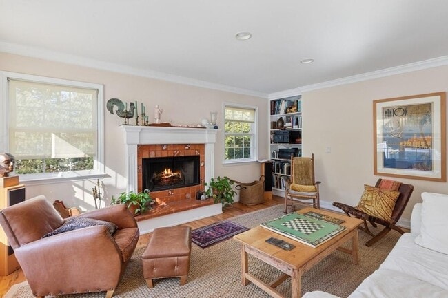 Photo - 24 Clamshell Ave