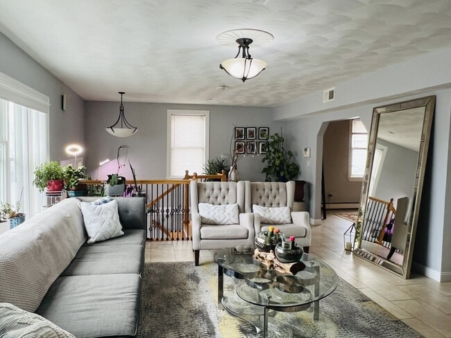 10 Milano Ave Unit 1