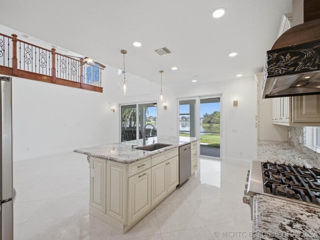 Photo - 7723 Monarch Ct