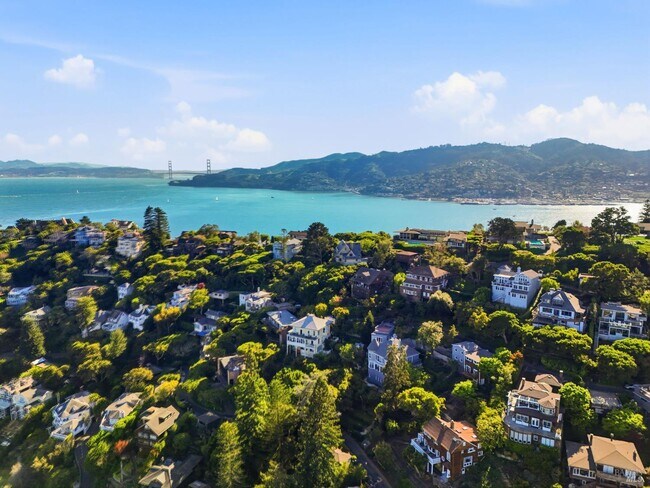 172 Bella Vista Ave