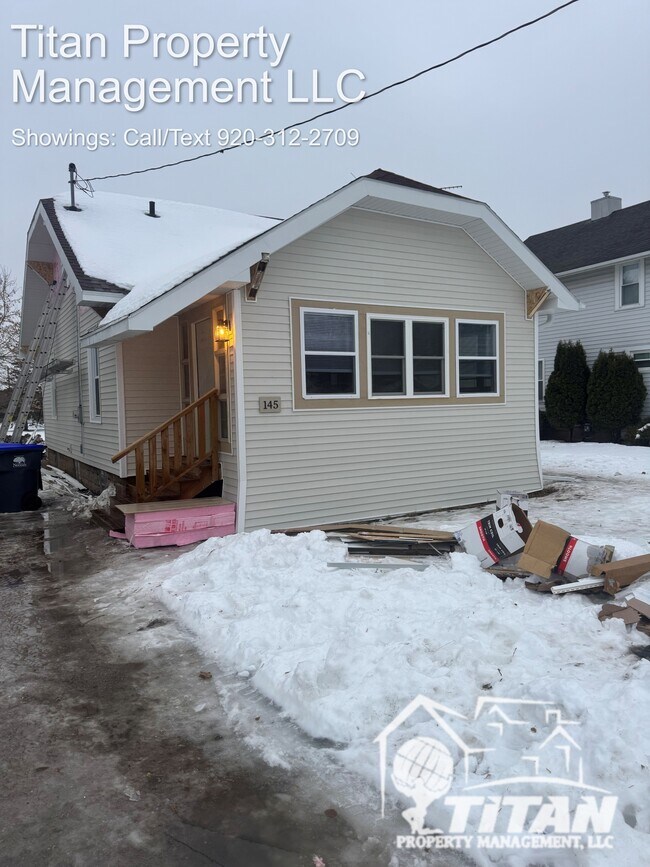 Building Photo - 145 Douglas St