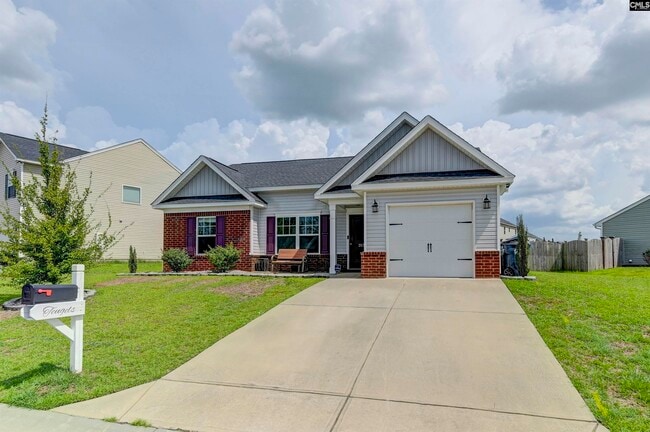 Photo - 357 Finch Ln