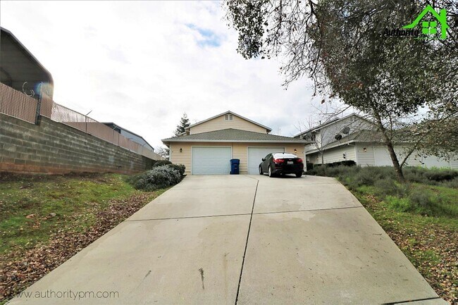 Photo - 1729 Laurel Ave Apartment Unit A