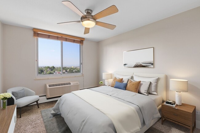 Photo - The Vista at Washington Park