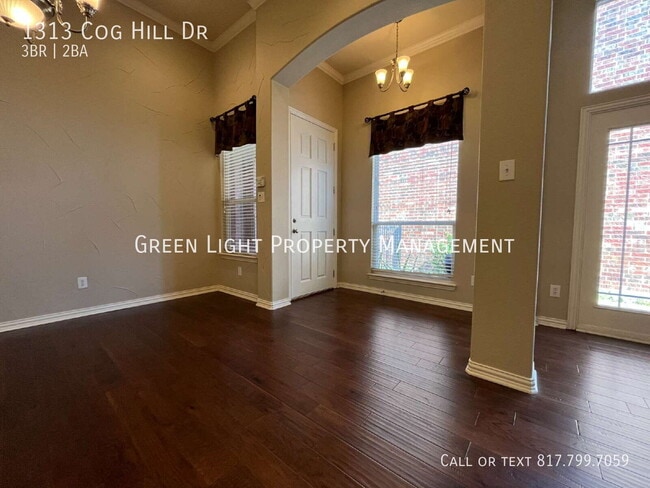 1313 Cog Hill Dr