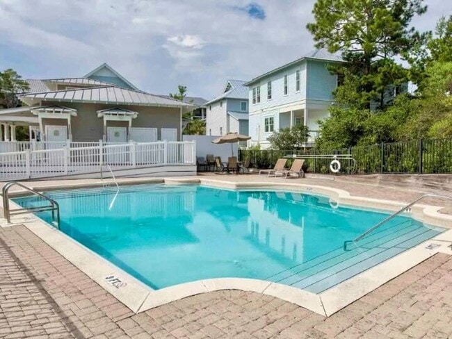 Photo - Elegant 4-Bedroom Home in Lakeside at Blue...