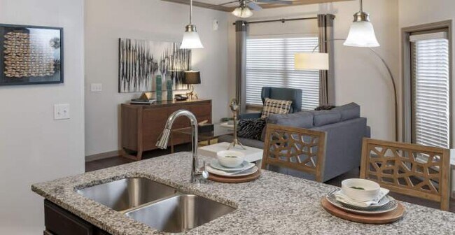 Building Photo - 2 bedroom in Conroe TX 77304 Unit 2292 Rental