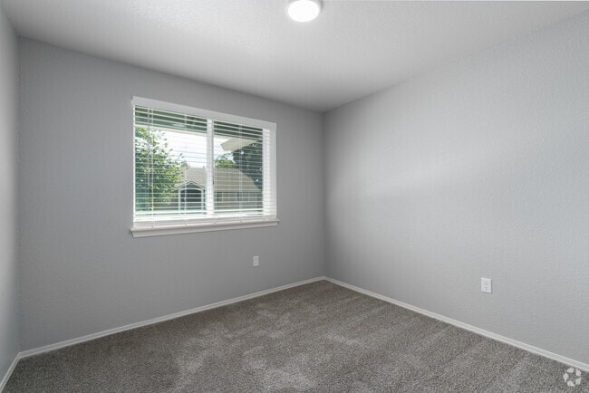 2BR, 1BA - 832SF - Second Bedroom