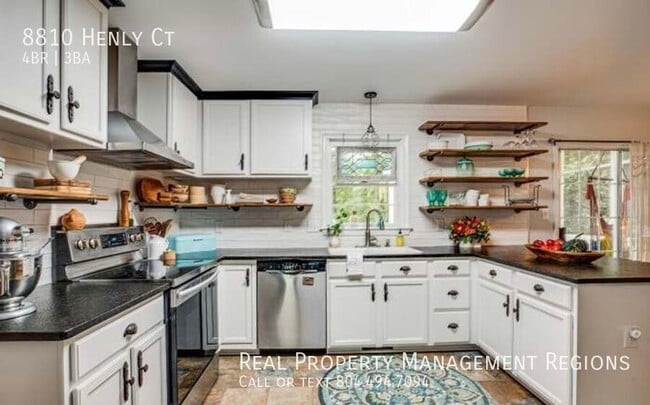 Photo - 8810 Henly Ct