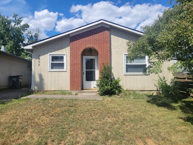 Building Photo - 3388 Royal Wood Rd Rental