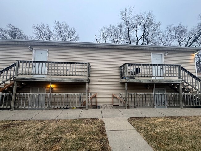 Building Photo - 2638 Q St Unit #4