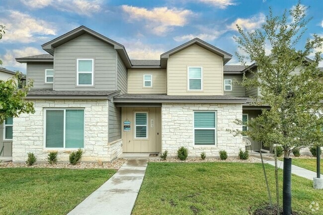 Building Photo - 18812 Nicklaus Dr Rental