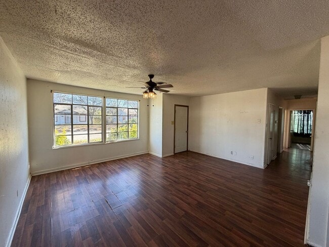 Photo - House for Lease