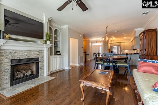 Photo - 163 Sandlapper Way