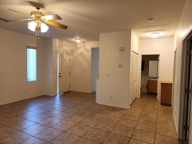 Photo - 4458 Yellow Harbor St