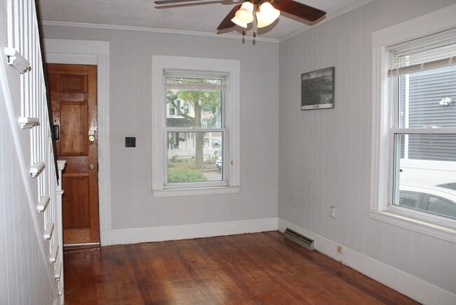 Photo - 78-80 Curtis Ave