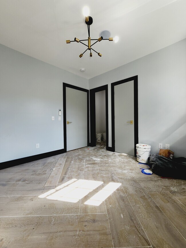 41 Van Wagenen 9 - 46 Van Wagenen Ave Unidad 9