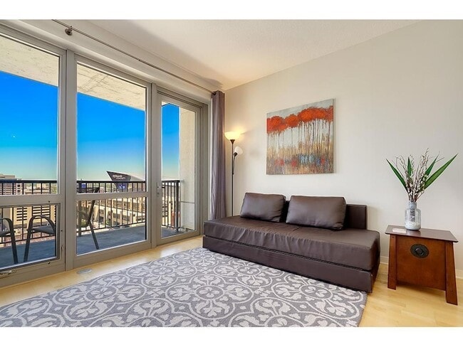 Photo - 929 Portland Ave