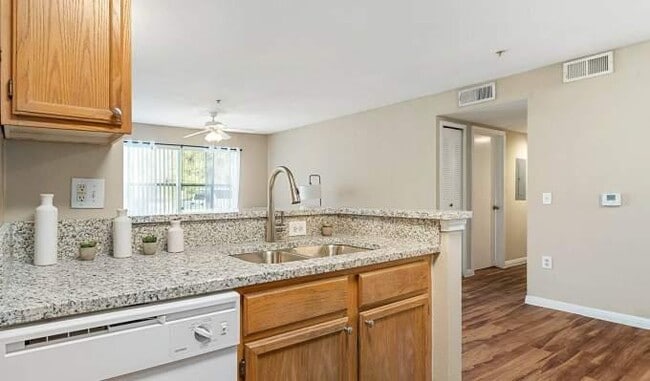 Photo - 1 bedroom in Humble TX 77396 Unidad 1047