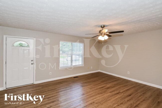 Photo - 176 Shadow Wood Dr