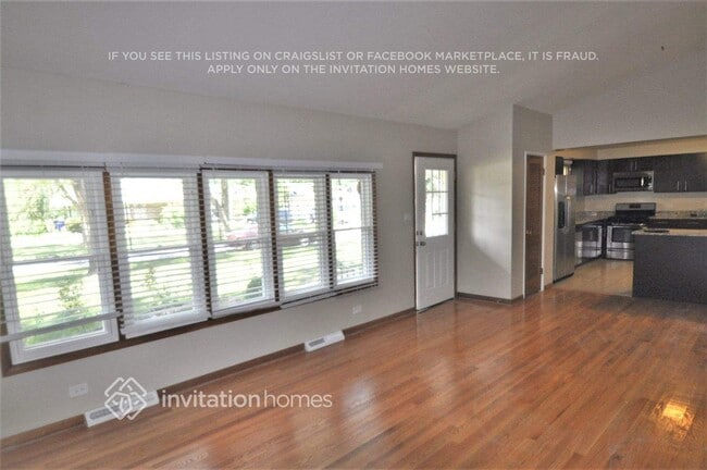 Photo - 12601 Massasoit Ave