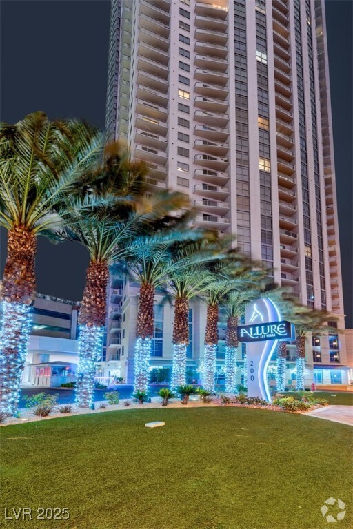 Building Photo - 200 W Sahara Ave Unit 2507 Rental