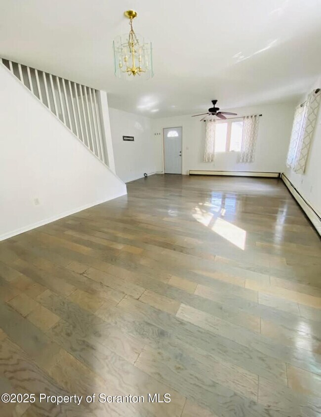 Photo - 209 Lincoln St Apartamento